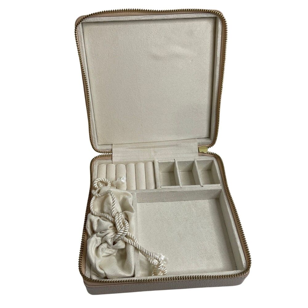 Pottery Barn Monogrammed “MICAELA” Jewelry Case, Light Pink 7x7x2” Used